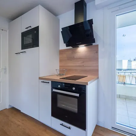 Skyview - Central, Cocooning Avec Terrasse Et Parking