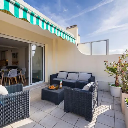 Skyview - Central, Cocooning Avec Terrasse Et Parking *