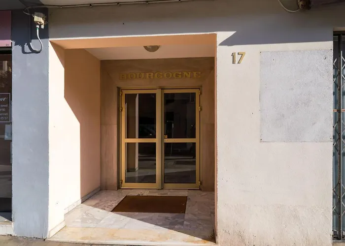 Skyview - Central, Cocooning Avec Terrasse Et Parking אנטיב